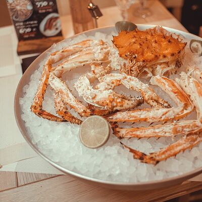 Камчатский краб в Мясо & Рыба по цене 24800