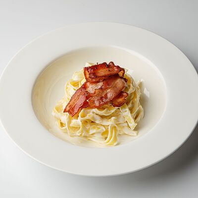 Карбонарав Avo kitchen & bar по цене 950 ₽