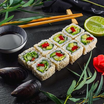 Ролл овощной в Maki Family по цене 229