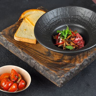 Тартар из мраморной говядины в Pro Azia по цене 720 ₽