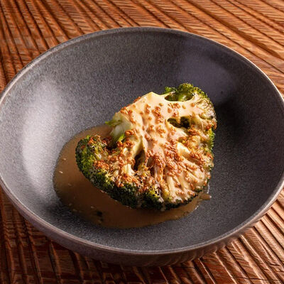 Брокколи с азиатским соусом в Горыныч по цене 620 ₽