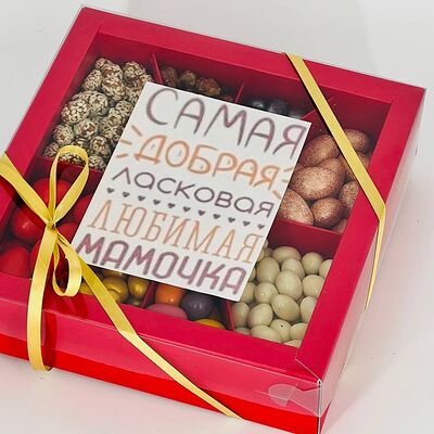 Подарочный набор орехов для Мамыв Дарите красиво по цене 3690 ₽