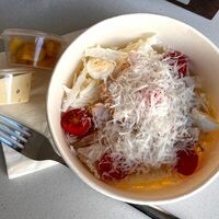 Цезарь с курицей в CoffeeNam