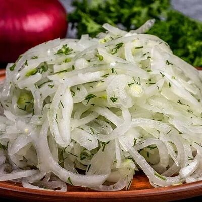 Маринованный лучок с зеленью в собственном соку в ФастФуд 34 - Кафе на Юности по цене 75 ₽