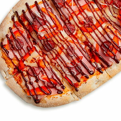 Баварская в Некруглая пицца и роллы по цене 442 ₽