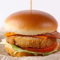 Чикенбургер в Il SUSh-ka