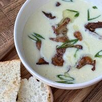 Французский крем-суп с лисичками в More More