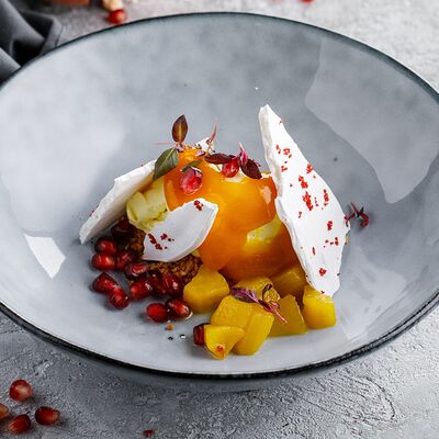 Десерт Грушевая панна котта в Пряности & Радости на Васильевском по цене 490