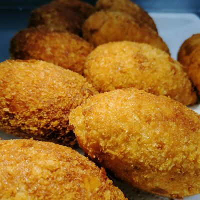 Котлета по-киевски с сыром в Пельмания по цене 210 ₽