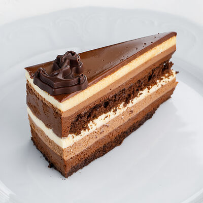 Торт Три шоколада в Волга-Волга по цене 690 ₽