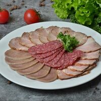Мясная нарезкав Шашлычный дворик