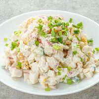 Салат с крабовыми палочками в Европа