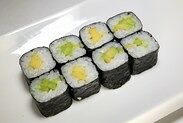 Авокадо маки в SUSHI FIX по цене 218 ₽