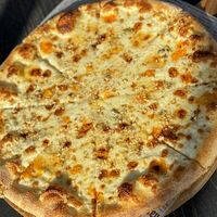 Четыре сыра в Flamin