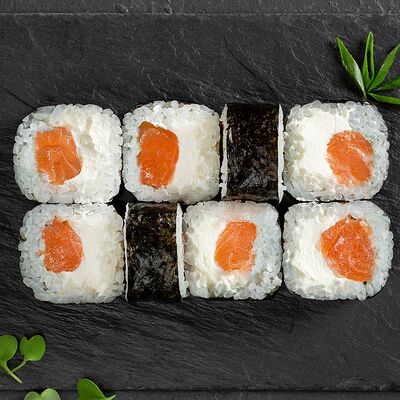 Ролл Филадельфия Лайт в Okisushi по цене 490 ₽