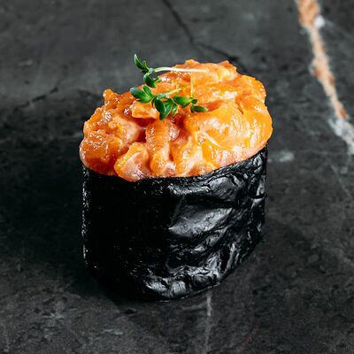 Спайси лосось гункан в 4Yoou по цене 264 ₽