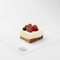 Чизкейк в Coffee BOOM Roasters and Bakery