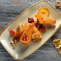 Сулугуни с хрустящей корочкой в Колхида Palace