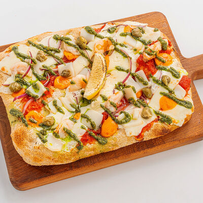 Пицца Фрутти ди маре в Morricone pizza & wine по цене 1420 ₽