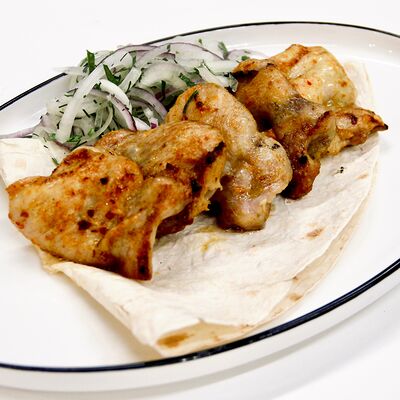 Куриное бедро в Lokanta Cafe по цене 490 ₽