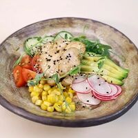 Боул с курицейв Дело