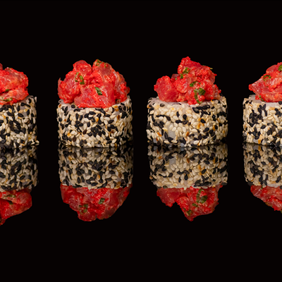 Ролл Тартар с тунцом в SUSHIлка по цене 815 ₽