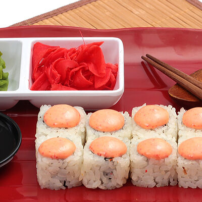 Ролл Лосось запеченный острый в Sushiwoker по цене 435 ₽