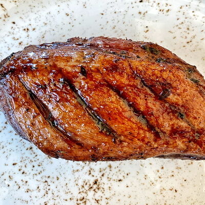 Стейк из утиной грудки в Romero steak по цене 750 ₽