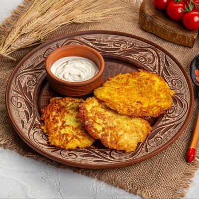 Драники в Русская кухня по цене 480 ₽