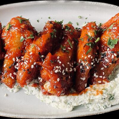 Куриные крылья в азиатском соусе в Бабушка Вонга по цене 450 ₽