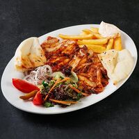 Шаурма в тарелке в Alibaba Doner