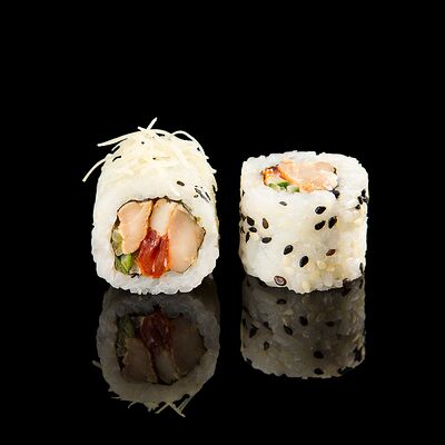 Ролл Цезарь в Вкус и лосось по цене 530