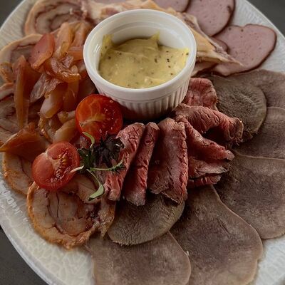 Мясной лабаз по фирменному рецепту в Чехов сад по цене 1600 ₽