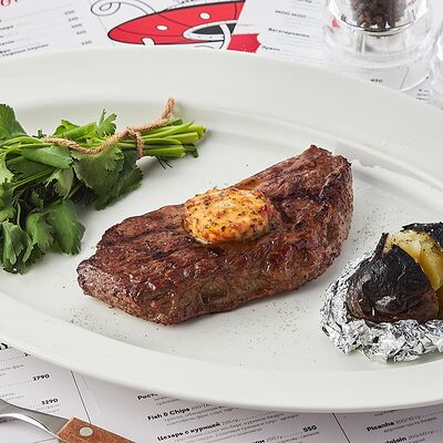 Стейк пиканья в MOO MOO Burgers & GRILL по цене 1750 ₽