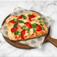 Римская пицца Грузинская в Osteria Mario