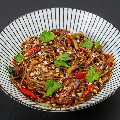 Соба с говядиной в ARIG по цене 870 ₽