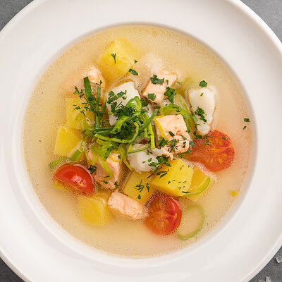 Уха из лосося и трески в Престо по цене 660 ₽