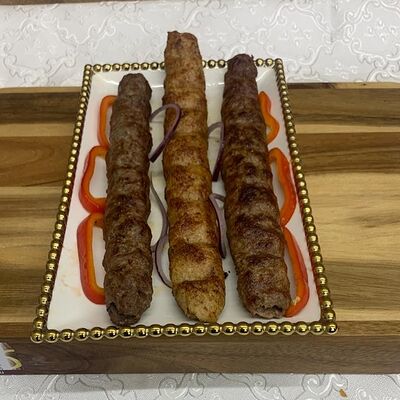 Люля́-кеба́б куриный в Мясной дом по цене 340 ₽