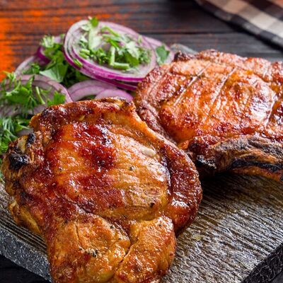 Корейка свиная в Шашлыки на углях по цене 820 ₽