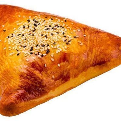 Самса из говядиныв Shaurma на районе по цене 270 ₽