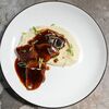 Говяжий язык с картофельным пюре и соусом Демигляс в ЗоЗо по цене 595