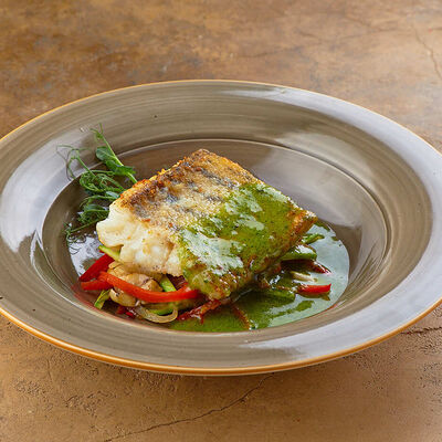 Филе судака под соусом песто на подушке из овощей в Ели-Пили по цене 999 ₽