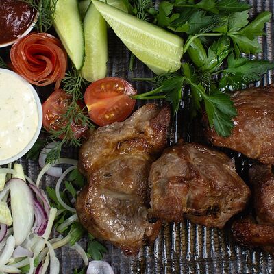 Шашлык из свиной шеи в Кафе Мон ШАЛЕ по цене 588 ₽