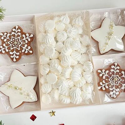 Набор имбирных пряников «Новогодний» в Tortterry по цене 840 ₽