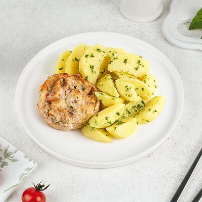 Тартар из рыбы и картофель отварной с зеленью в Простая еда по цене 329 ₽