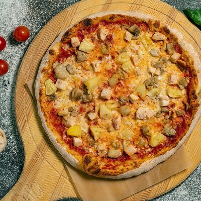 Пицца Гавайская в Petruccio Pizza & Pasta по цене 559 ₽