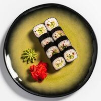 Ролл Кани маки в Берег