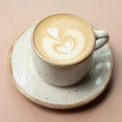 Двойной капучино в Романовская пекарня по цене 400 ₽