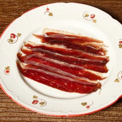 Хамон из кологривского гуся в Гусь в яблоках по цене 790 ₽