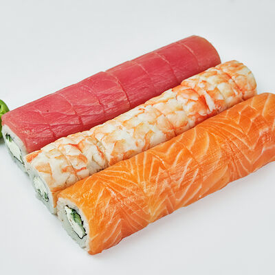 Сет №1 в Русалочка любит суши по цене 2200 ₽